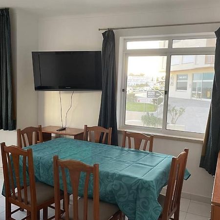 Blue - Beachfront Apartment Armacao de Pera Exterior photo